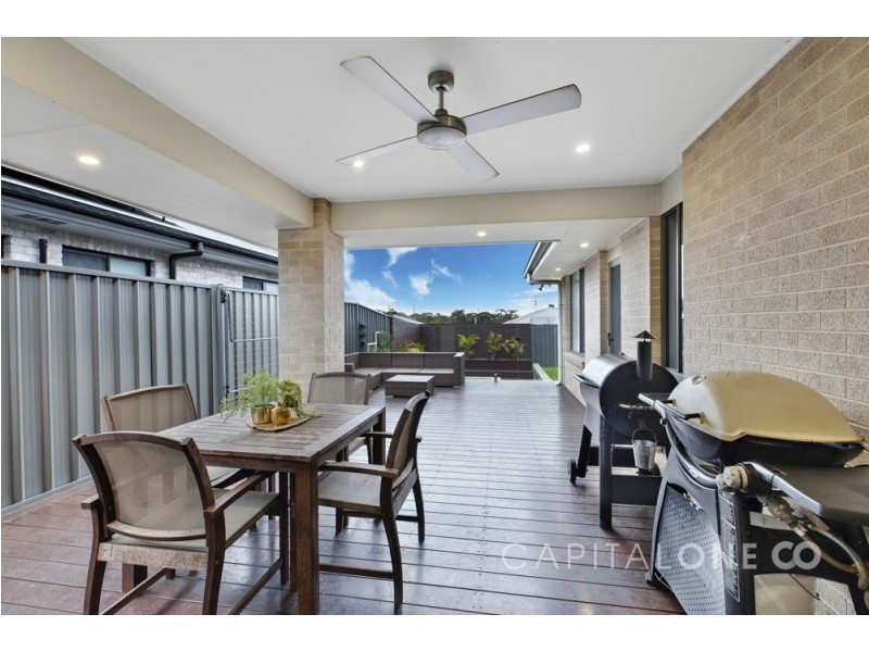 7 Mogo Close, Blue Haven NSW 2262