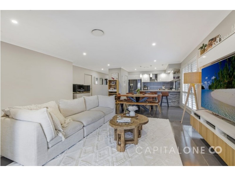 7 Mogo Close, Blue Haven NSW 2262