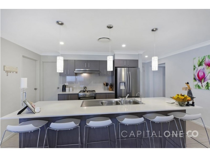 10 Mogo Close, Blue Haven NSW 2262