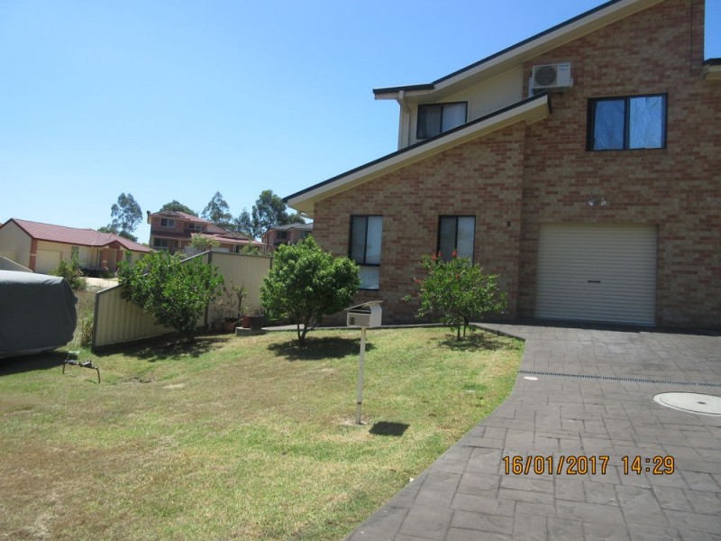 8 Zelman Close, Watanobbi NSW 2259