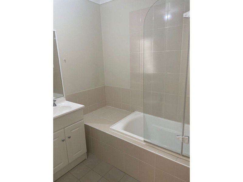 8 Zelman Close, Watanobbi NSW 2259