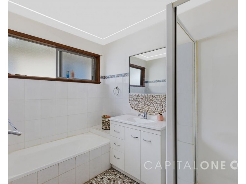 36 Merrendale Avenue, Gorokan NSW 2263