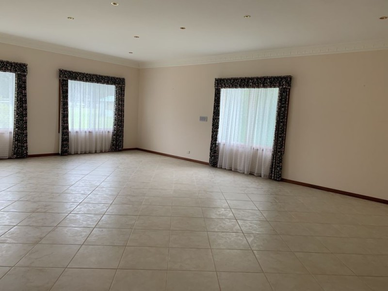 130 Pacific Highway, Doyalson NSW 2262