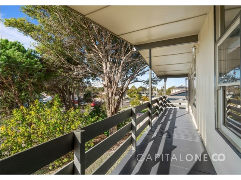 38 Robson Avenue, Gorokan NSW 2263