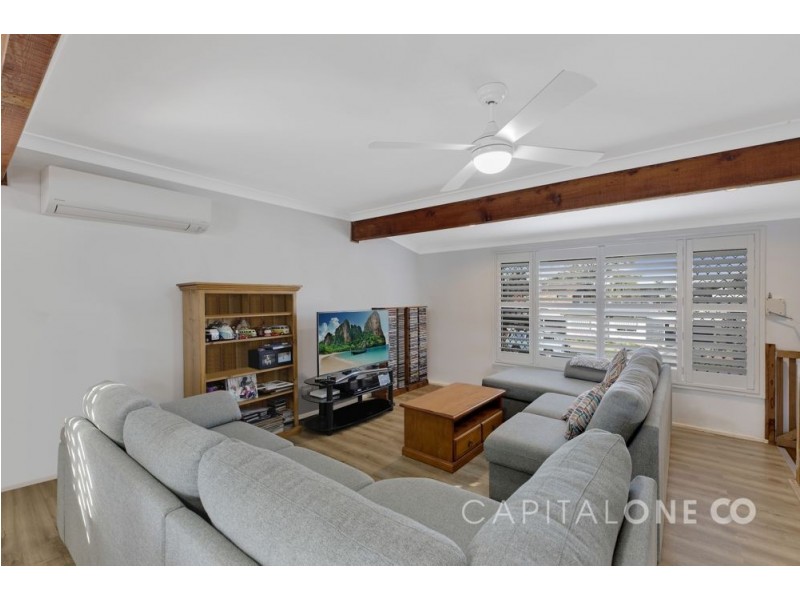 4 Clare Crescent, Berkeley Vale NSW 2261