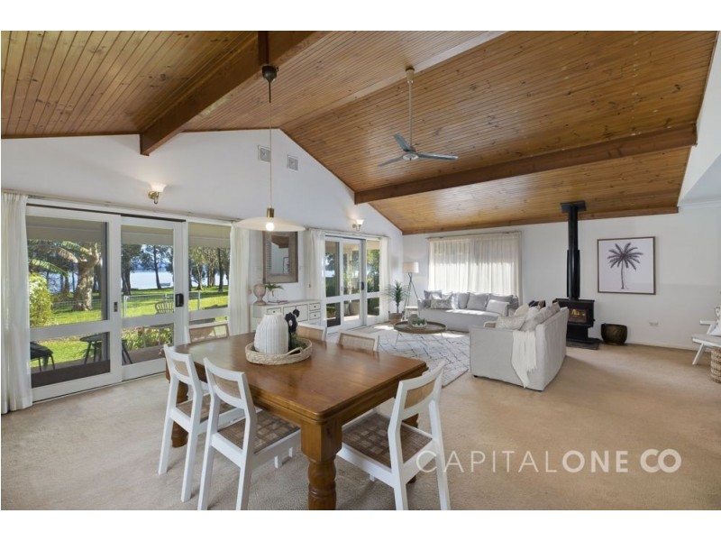 6 Sunset Parade, Chain Valley Bay NSW 2259