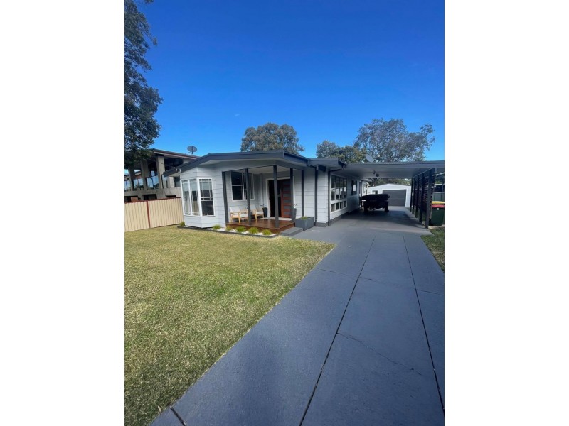 44 Sunrise Avenue, Budgewoi NSW 2262