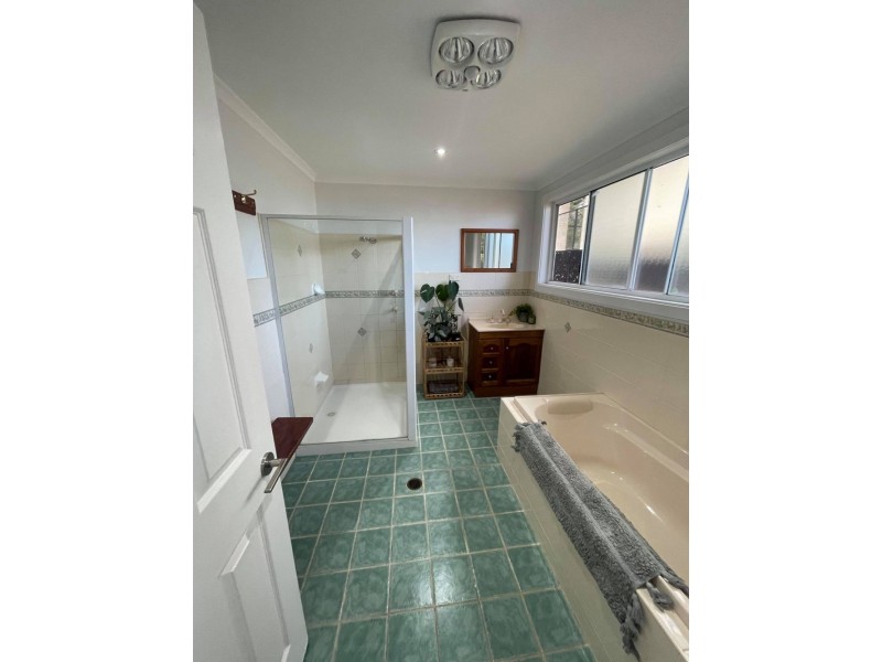 44 Sunrise Avenue, Budgewoi NSW 2262