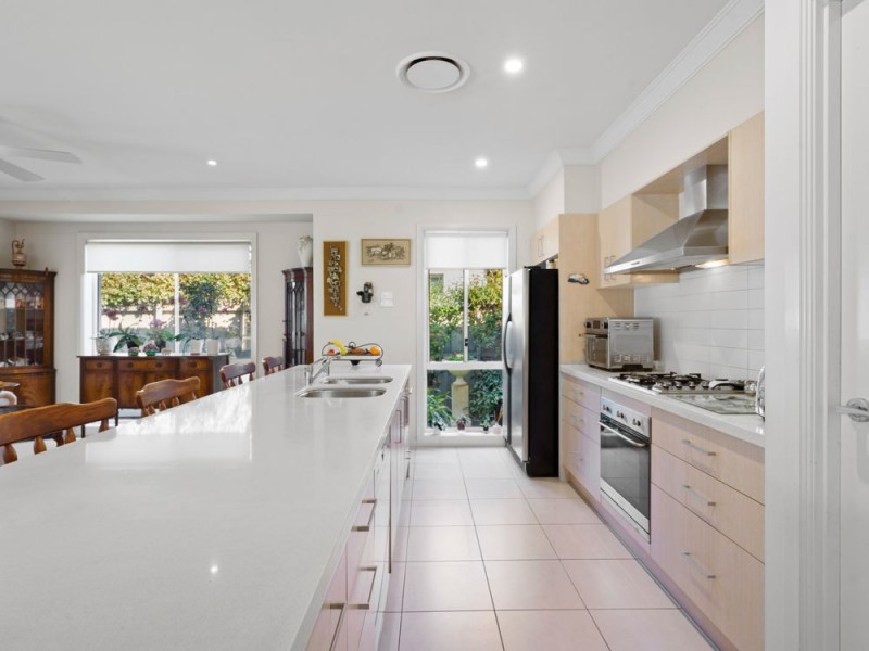 22 Emerald Waters Ave, Wyong NSW 2259