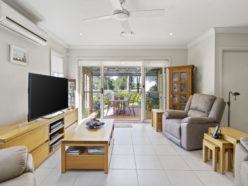 22 Emerald Waters Ave, Wyong NSW 2259