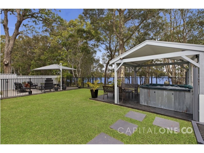 64 Teragalin Drive, Chain Valley Bay NSW 2259