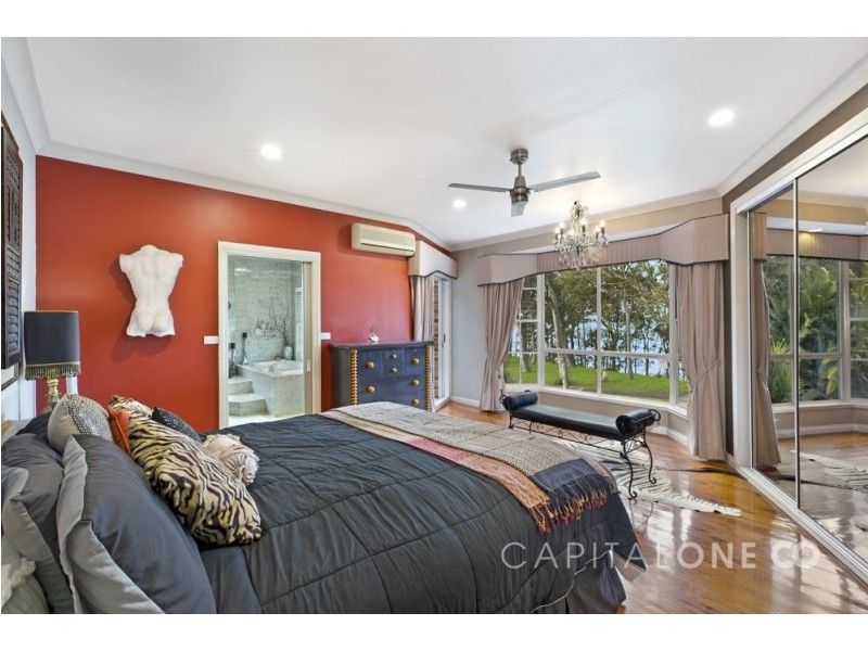 182 Tuggerawong Road, Tuggerawong NSW 2259