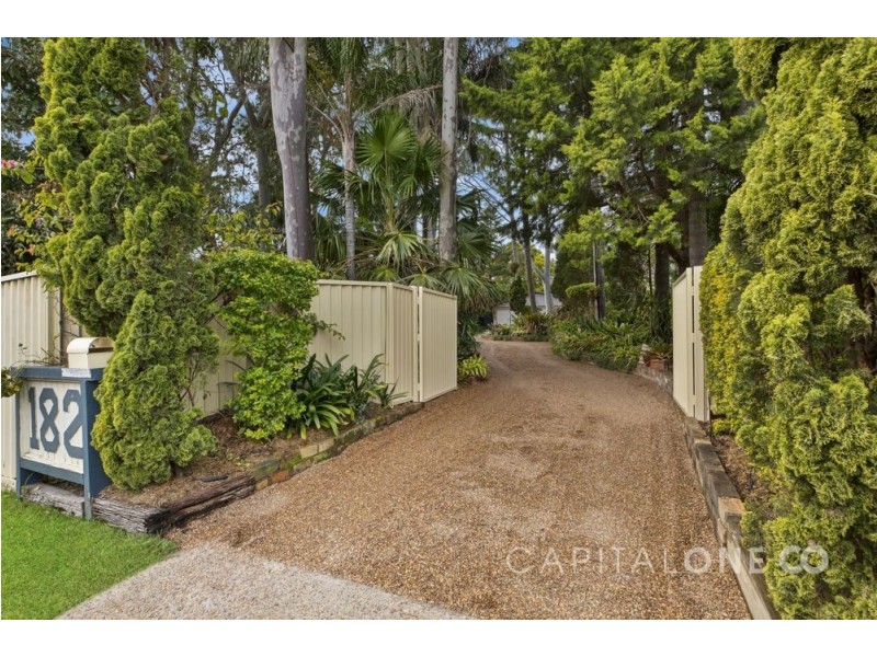 182 Tuggerawong Road, Tuggerawong NSW 2259