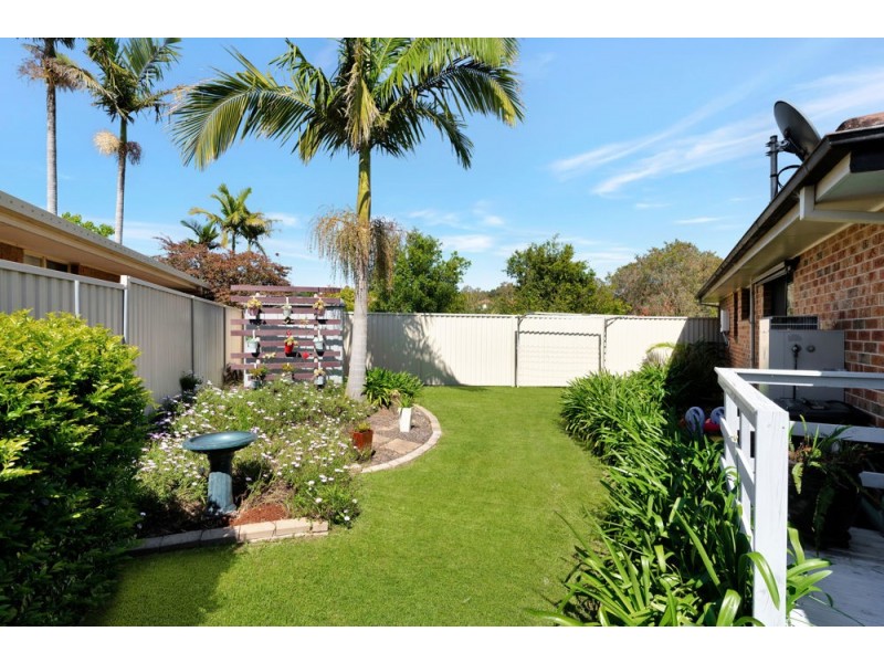 2 Kitty Place, Watanobbi NSW 2259