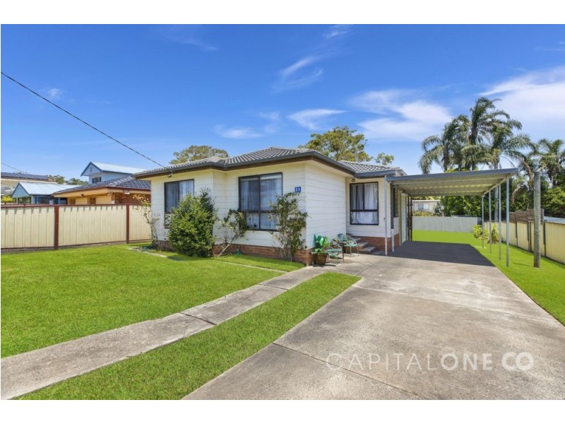 23 Dale Ave, Chain Valley Bay NSW 2259