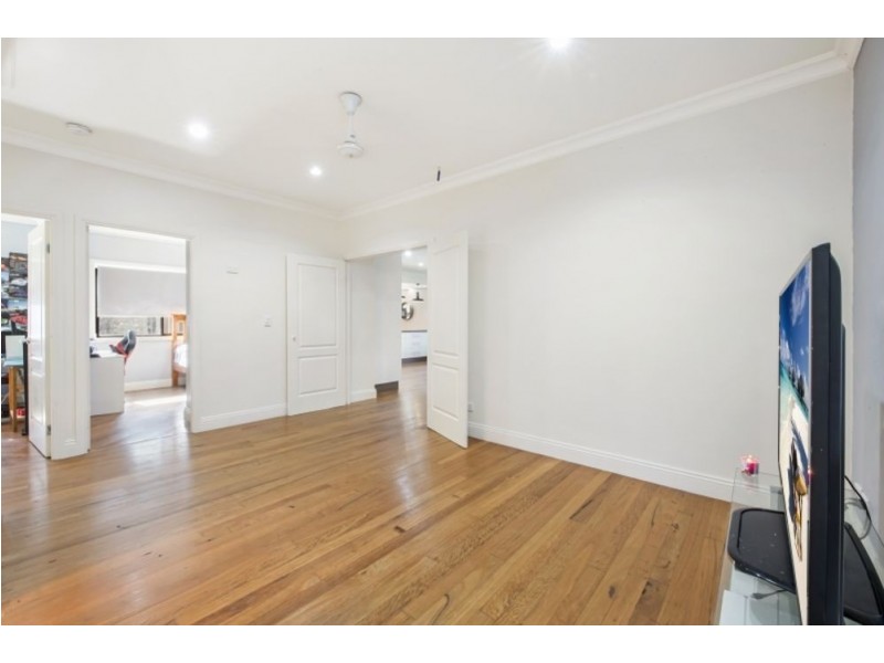 17 Trevally Avenue, Chain Valley Bay NSW 2259