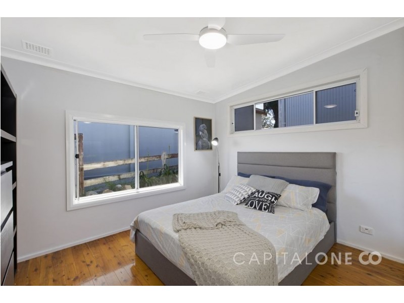 42 Gordon Avenue, Summerland Point NSW 2259