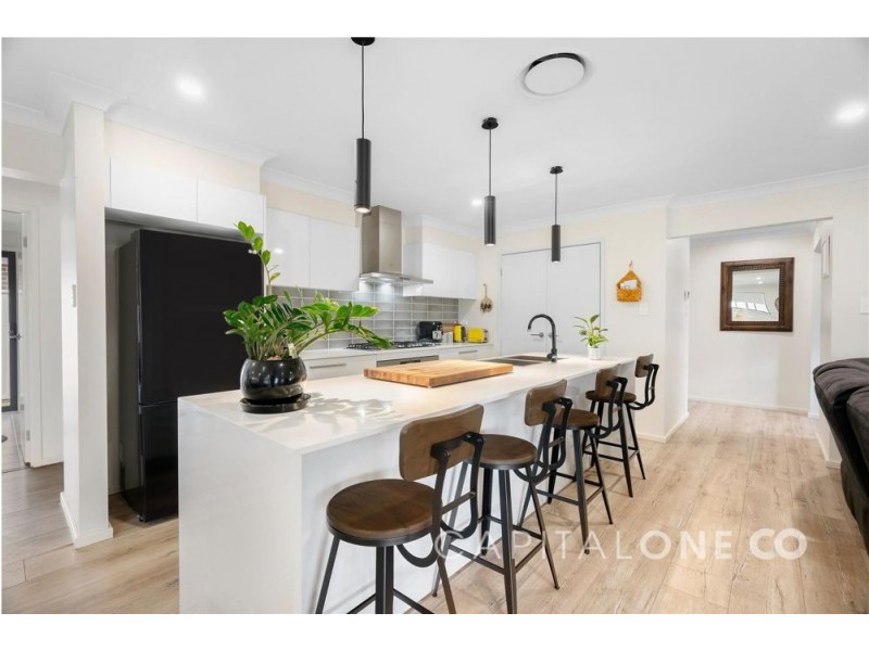 23 Cedar Cutters Crescent, Cooranbong NSW 2265