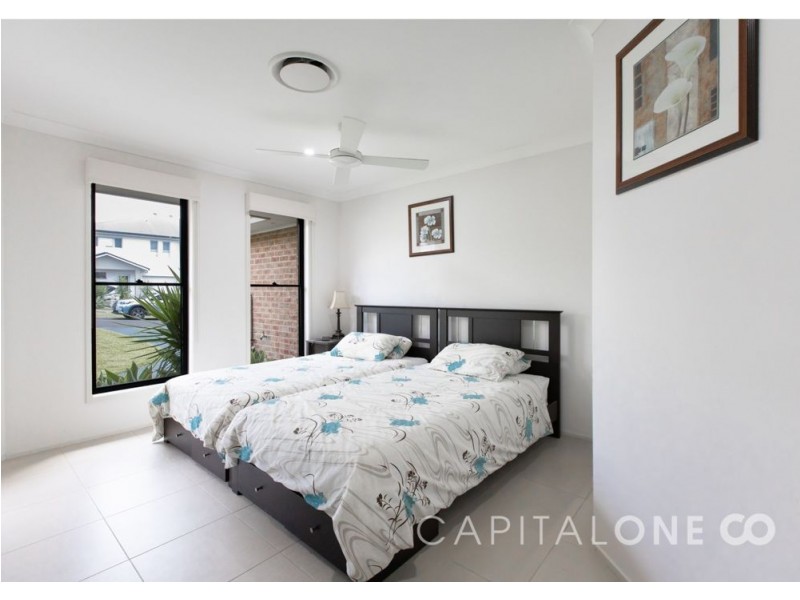7 Windward Crescent, Gwandalan NSW 2259