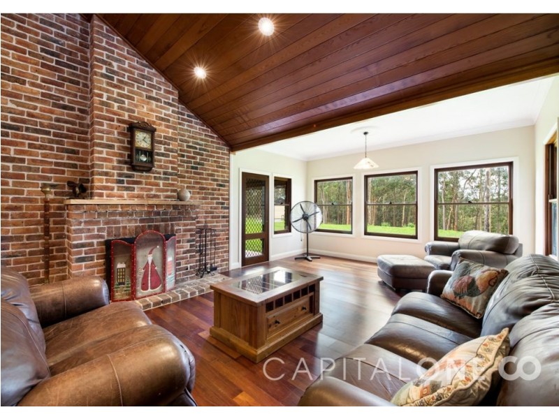 873 Dicksons RD, Durren Durren NSW 2259