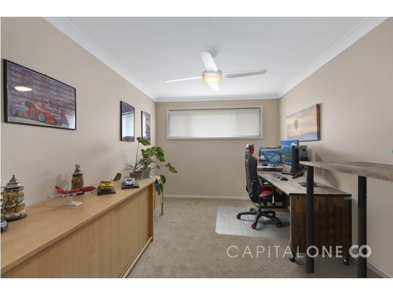 4 Goorangai Close, Wadalba NSW 2259