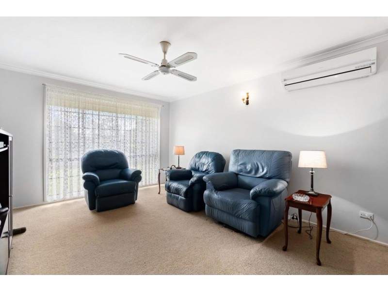 24 Fishburn Crescent, Watanobbi NSW 2259