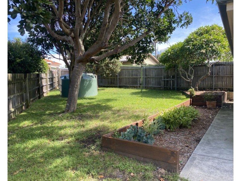 2 Lawson Street, Norah Head NSW 2263