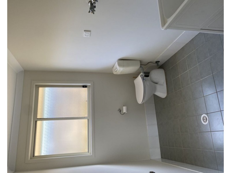 2 Lawson Street, Norah Head NSW 2263