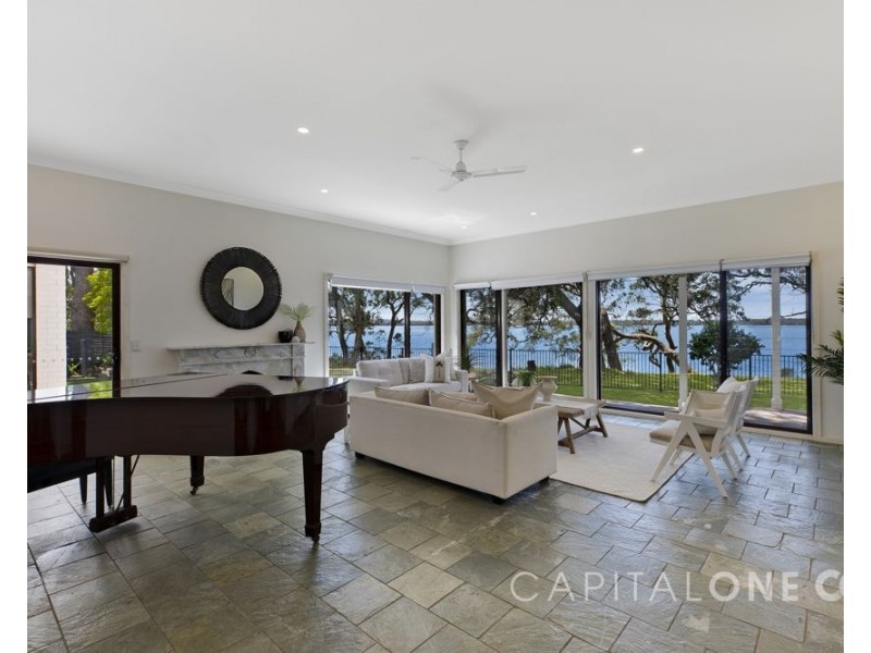 97-99 Sunrise Avenue, Halekulani NSW 2262