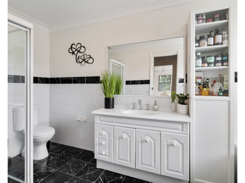 164 Woodbury Park Drive, Mardi NSW 2259