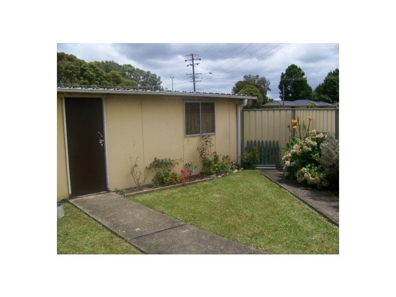 25 Rockleigh Street, Wyong NSW 2259