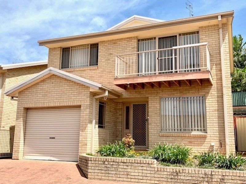 16/2-10 Ruby Street, Gorokan NSW 2263