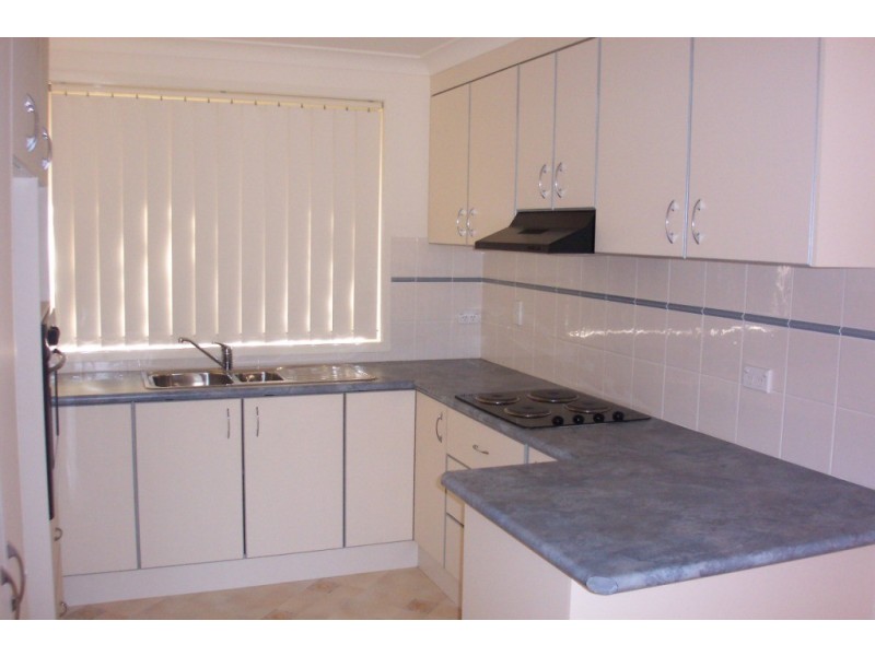 16/2-10 Ruby Street, Gorokan NSW 2263