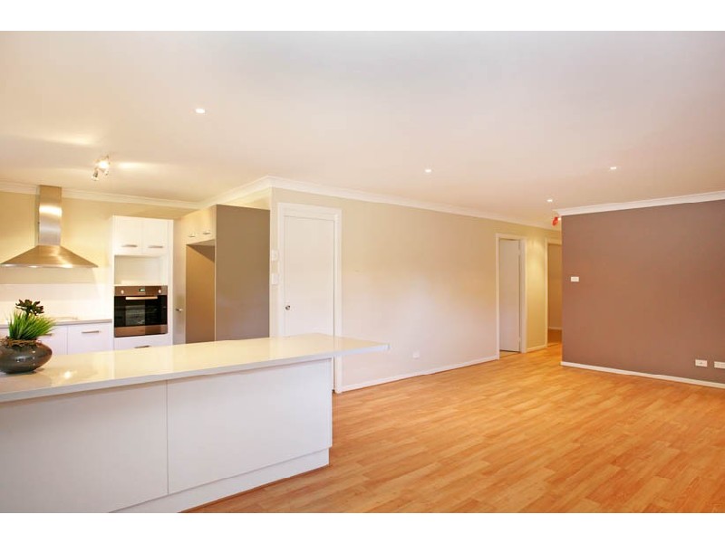 2/44 Goobarabah Ave, Gorokan NSW 2263