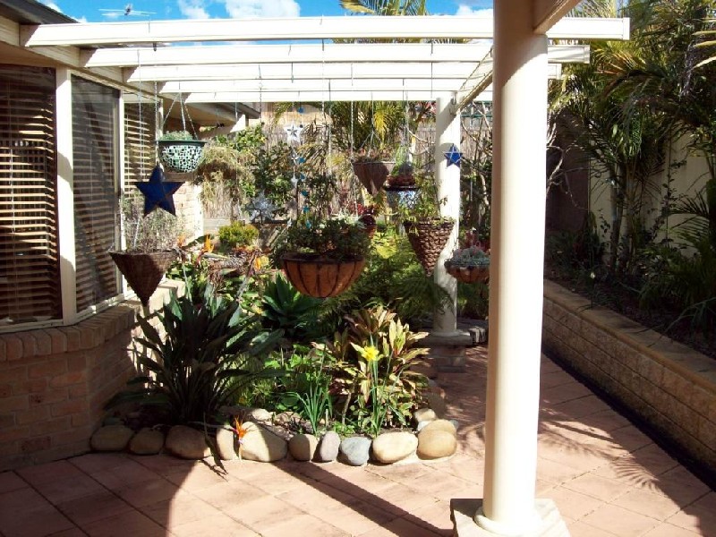 6 Parkrange Way, Woongarrah NSW 2259