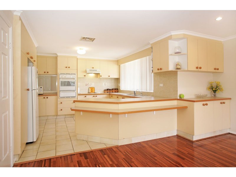 39 Dale Ave, Chain Valley Bay NSW 2259