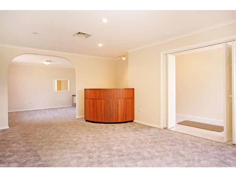 39 Dale Ave, Chain Valley Bay NSW 2259