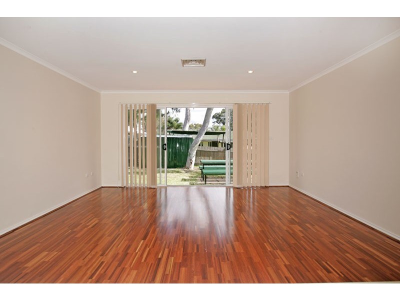 39 Dale Ave, Chain Valley Bay NSW 2259