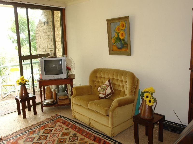 6/4 Rankens Court, Wyong NSW 2259