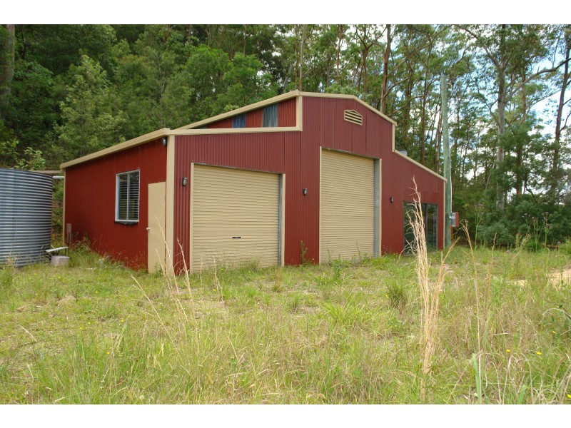20 Moores Point Road, Ourimbah NSW 2258