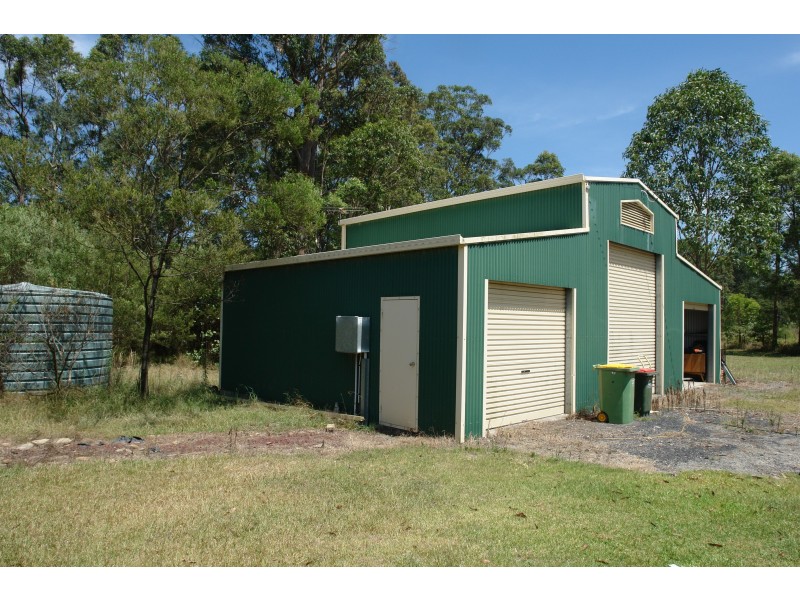 242 Durren Road, Jilliby NSW 2259