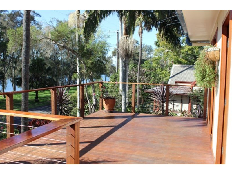 12 South Tacoma Road, Tacoma South NSW 2259