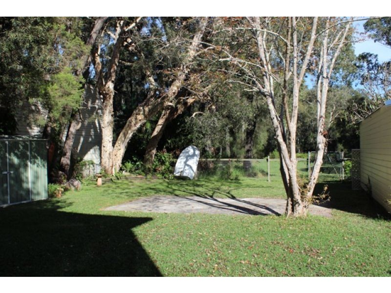 12 South Tacoma Road, Tacoma South NSW 2259