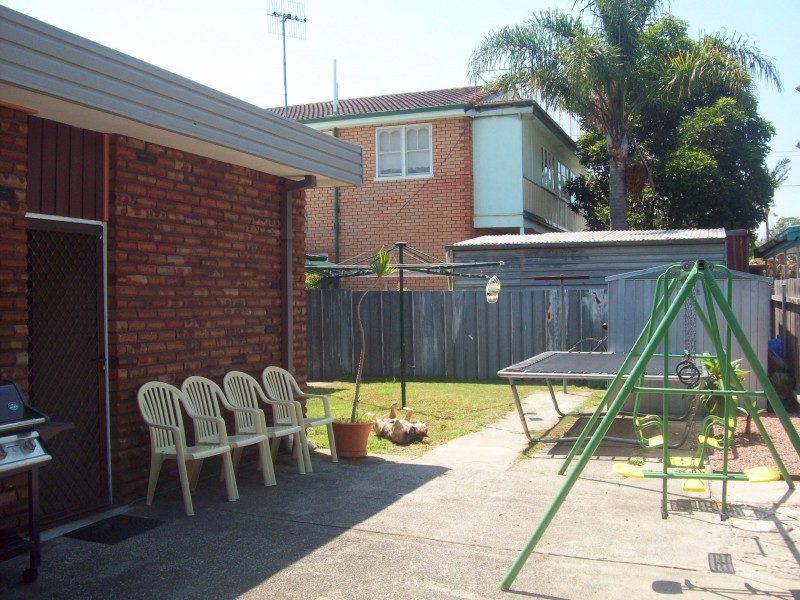 4 Conden Place, Canton Beach NSW 2263