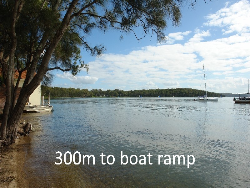 15 Murraba Crescent, Gwandalan NSW 2259