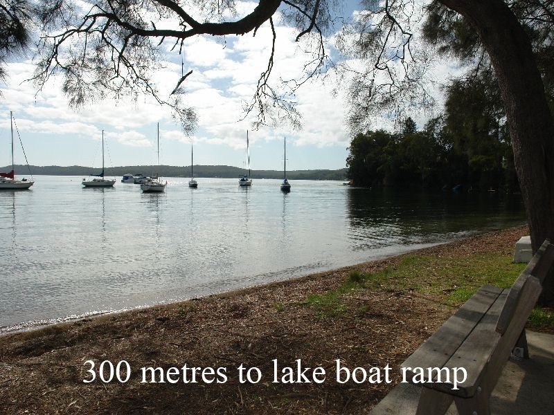 15 Murraba Crescent, Gwandalan NSW 2259