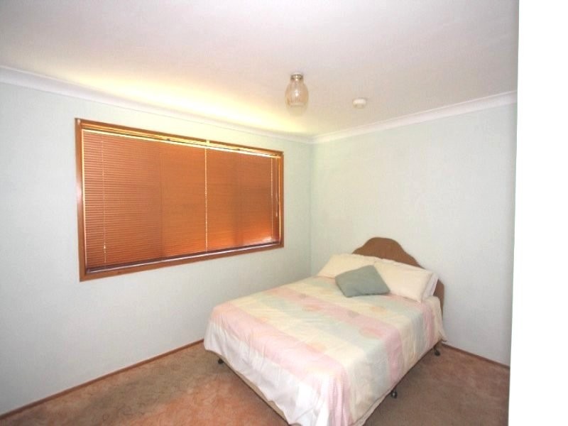 14 Manoa Road, Budgewoi NSW 2262