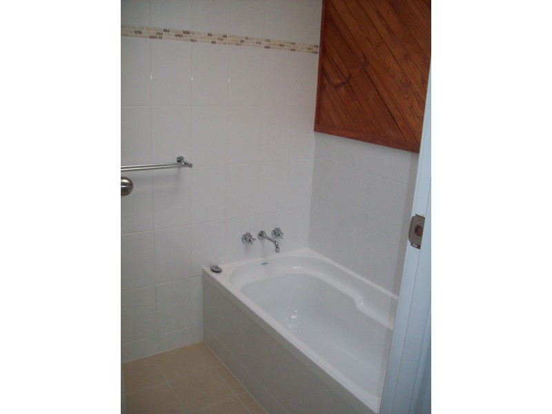 14 Elabana Avenue, Chain Valley Bay NSW 2259