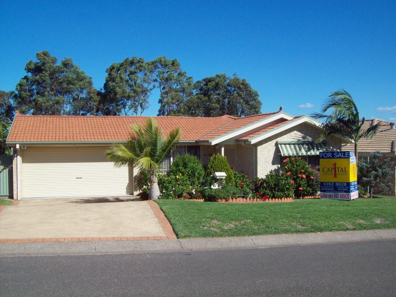 41 St Lawrence Avenue, Blue Haven NSW 2262
