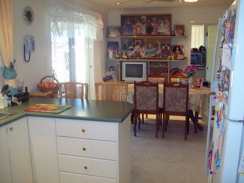 41 St Lawrence Avenue, Blue Haven NSW 2262